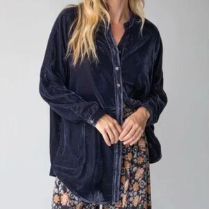 Natural Life Blouse Tunic Velvet Dark Navy Blue Large NWT Boho Artsy Whimsygoth